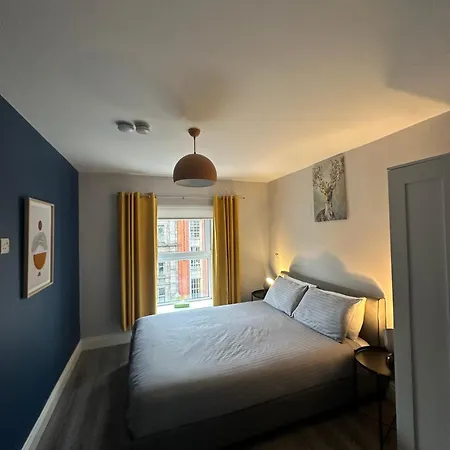 아파트 2-bed *